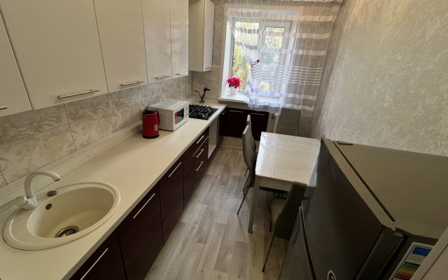 Dvuhkomnatnaya V Tsentre Kostromyi Flat