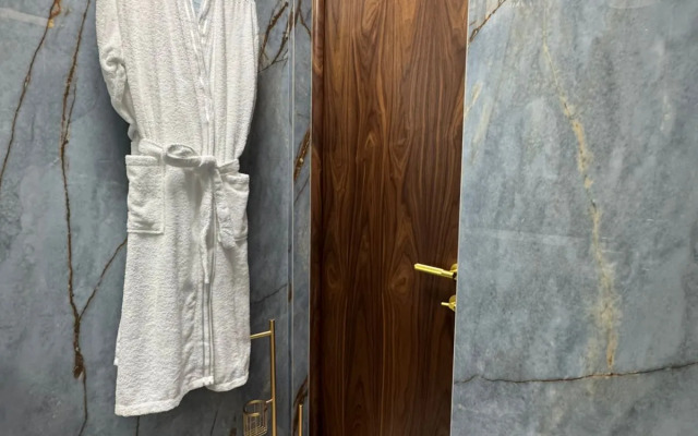 Апартаменты Высота 124 УК Атмосфера с видом на горы