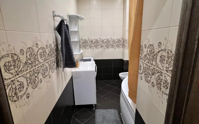 Posutochno S Vidom Na Gorod Flat