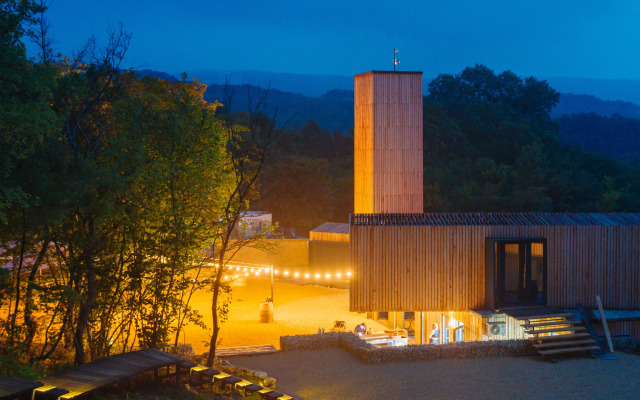 Глэмпинг Винный Форт