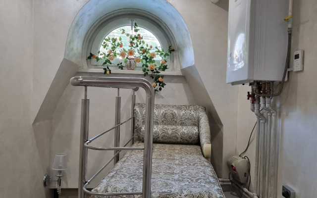 Na Sobornoy м Tsvetnike Flat
