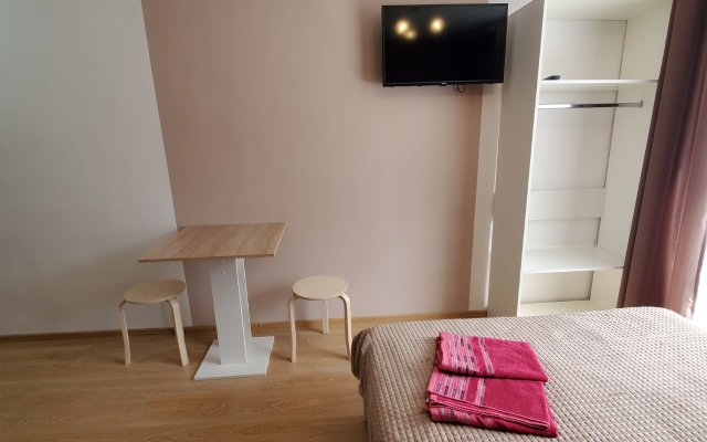 Studiya 11 Apartments