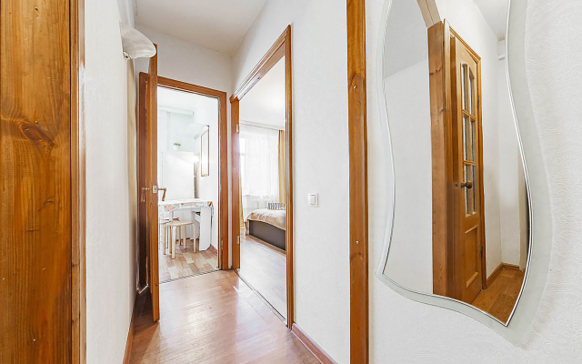 Zelenyj 83k3 Hanaka Apartments