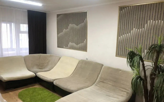 Квартира на Комарова 2