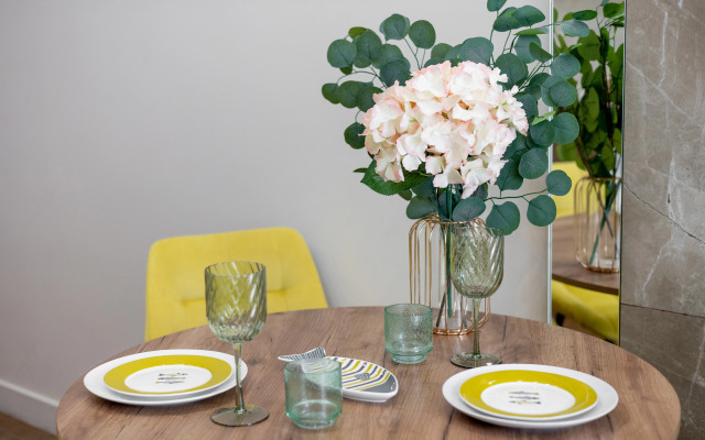 Апартаменты Солнечные в отеле Mirror