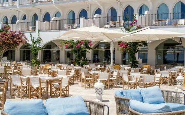 Falkensteiner Resort Capo Boi Hotel