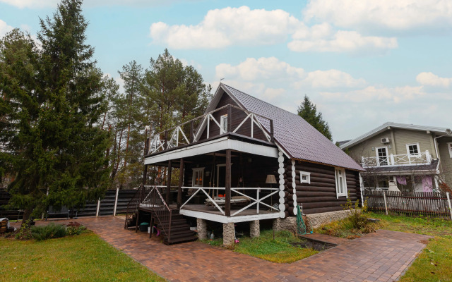 U Raify Guest House