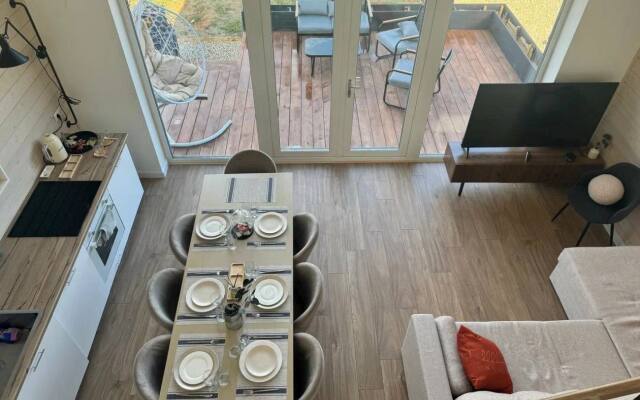 Grinforest G33 Private House