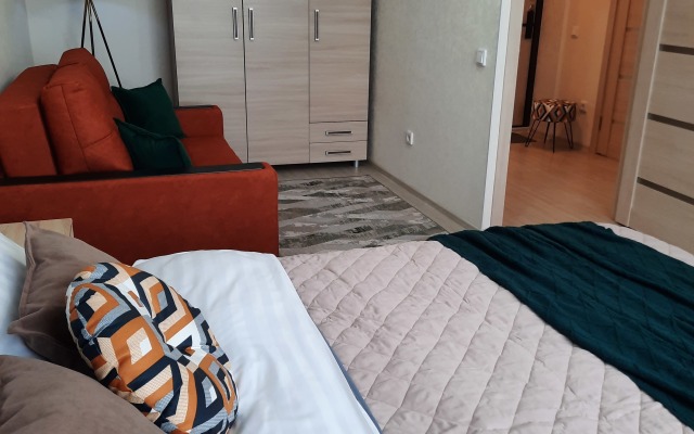 Kvartira Dizaynerskaya V Zhk Rodnikovaya Dolina Flat