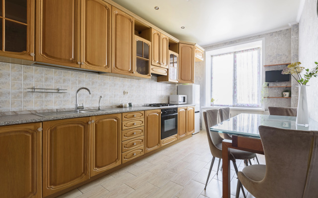 Квартира Лево-Булачная 50