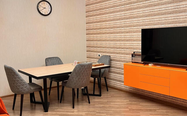 V Tsentre Baku Apartments