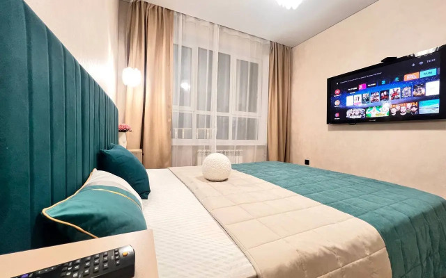 V Tsentre Goroda Zhk Levoberezhye Flat