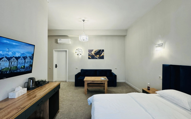 Отель 6 Комнат 6 Rooms