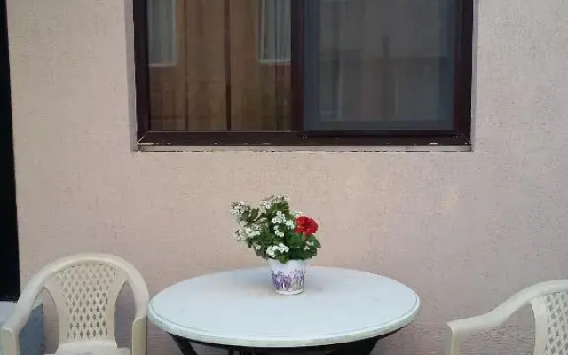 Гостевой дом по Agrba 19/2