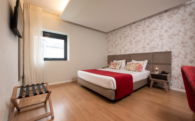Essence  Inn Marianos Hotel