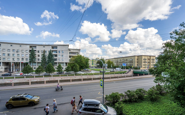 Квартира SpbMain СпбМэйн на наб. реки Карповки