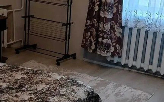 Квартира на Солунина 1