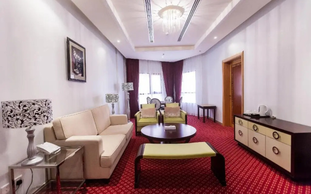 Red Castle Hotel