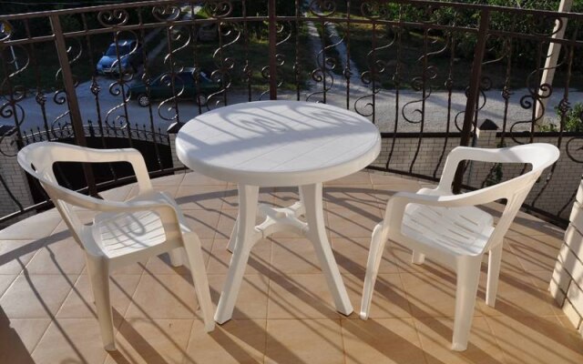 Отель Гостевой Апартамент - Победа