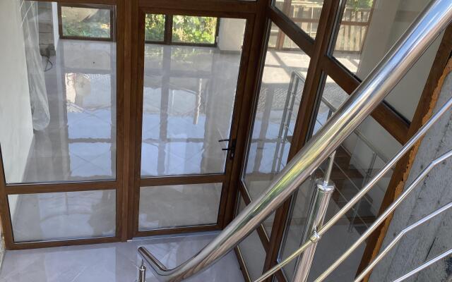 Salyut Guest house