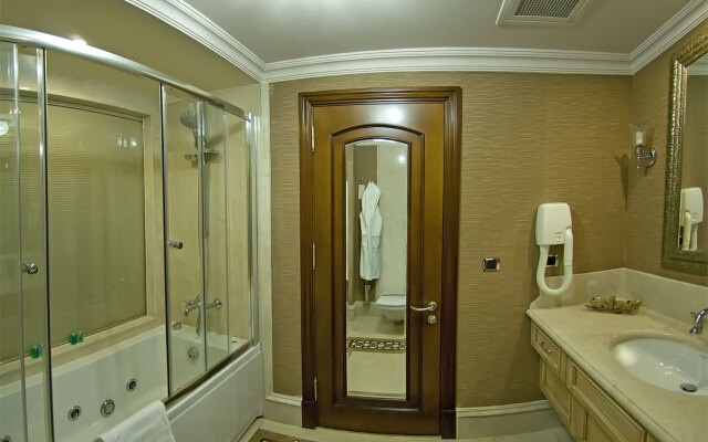 The Central Palace Taksim Hotel