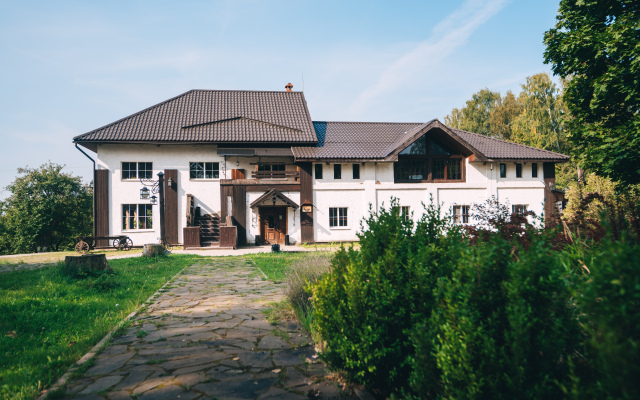 Vyisokoe Hotel