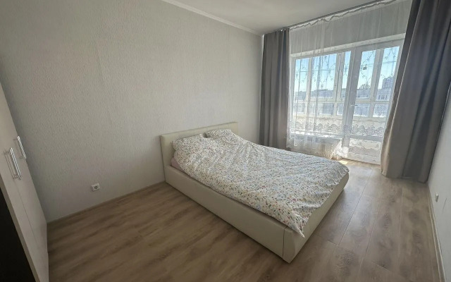 Dvukhkomnatnaya Na Schuseva 11k2 Flat