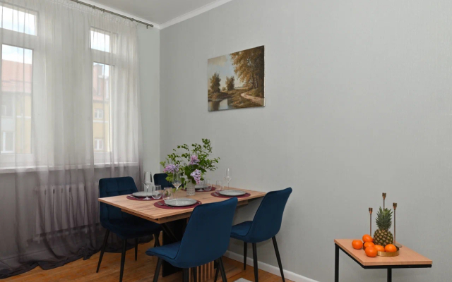 Апартаменты на Гостиной