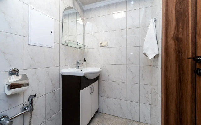 2 Gosti-24 Na Krymskoy Apartment