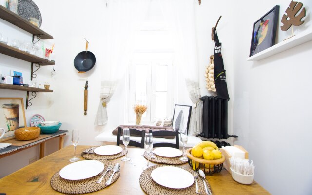 Двухкомнатная квартира возле Кремля