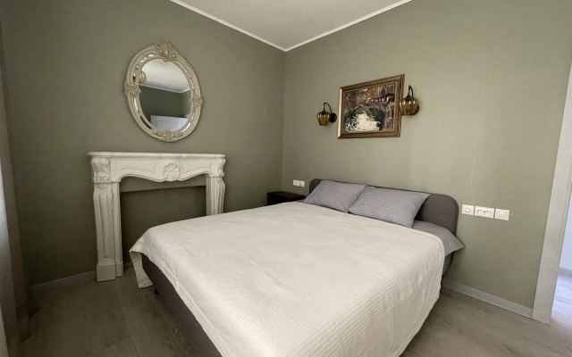 Artflet Flat