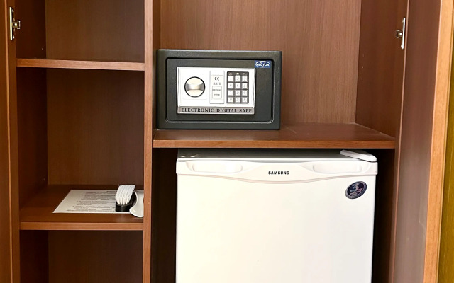 Living Quarters Elizaveta Na Ul.Ostrovskogo 25