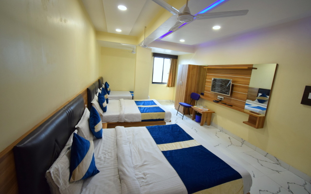 New Pathik Hotel