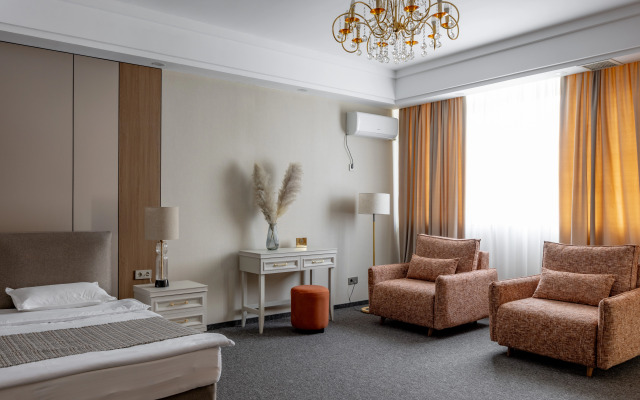 Отель Mountain View Residence Almaty