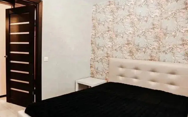 Квартира двуxкомнатная на Карла Маркса 123Б