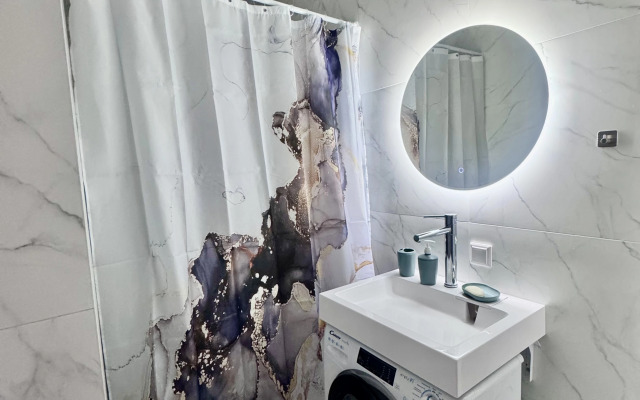 Studiya Iizumrud 21 etazh Flat