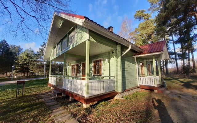 Tsentr Sporta I Otdyiha Demino