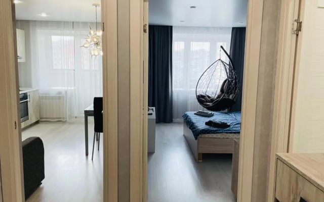 Okolo stadiona Lokomotiv Flat