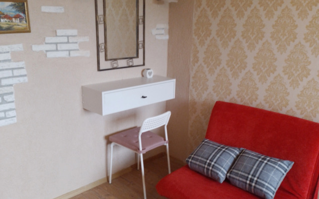 Na Naberezhnoy V Istoricheskom Tsentre Flat