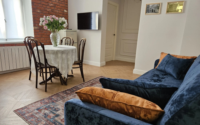 Dokhodny dom Istomina Flat