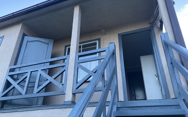 Polyushka Guest House