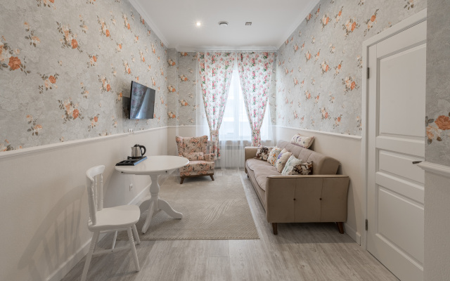 Welcome House Hotel