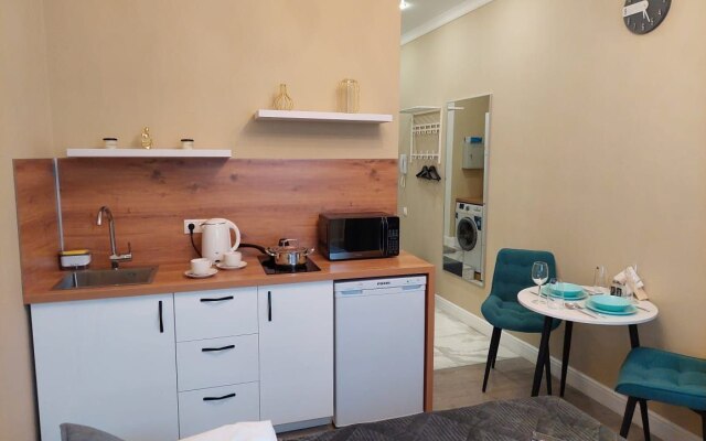 Studiya na Radio Apartments