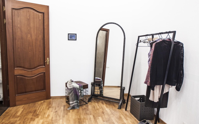 Апартаменты с эркером Александра Блока