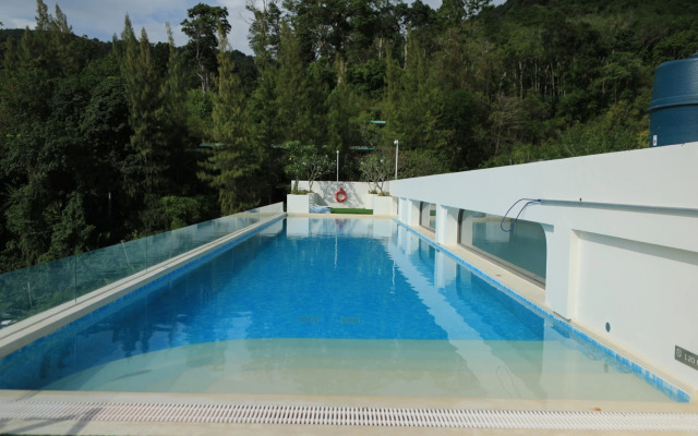 Sovremennaya Ryadom s Plyazhem Kamala Flat
