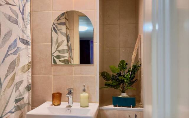 Апартаменты МосАртАпарт в летнем стиле