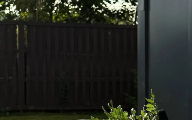 Частный  Дом с баней в поселке бизнес-класса