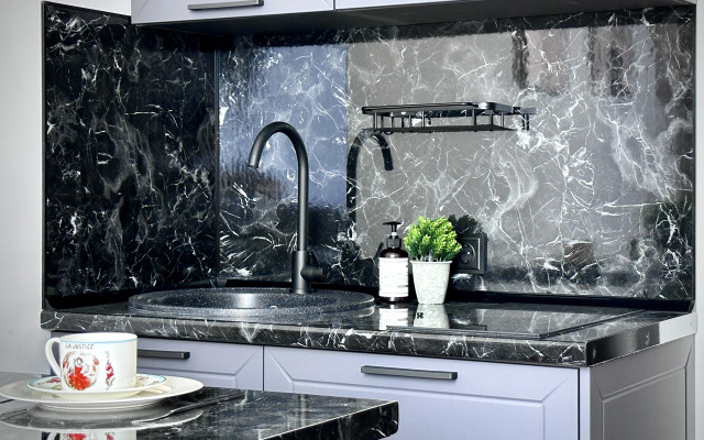 Апартаменты Уютная Студия с Евроремонтом