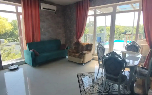 Частный дом Уютный у озера