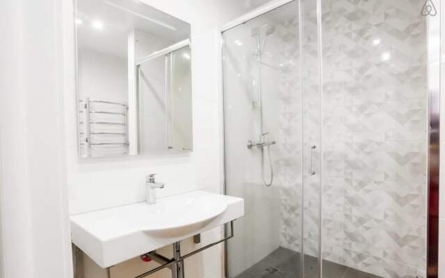 Flat Inn | Smolensk | Svetlaya i sovremennaya kvartira Apartments